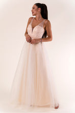 Load image into Gallery viewer, EVA &amp; LOLA DRESS ROYAL CREAM 60009-4
