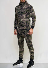 Load image into Gallery viewer, SWEAT SUIT MAN- GREEN CAMO  47006-1