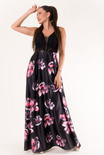 Load image into Gallery viewer, EVA &amp; LOLA FLOWERS DRESS ROYAL BLACK 60006-2
