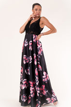 Load image into Gallery viewer, EVA &amp; LOLA FLOWERS DRESS ROYAL BLACK 60006-2