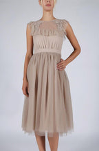 Load image into Gallery viewer, SOKY SOKA  DRESS NUDE 57004-1